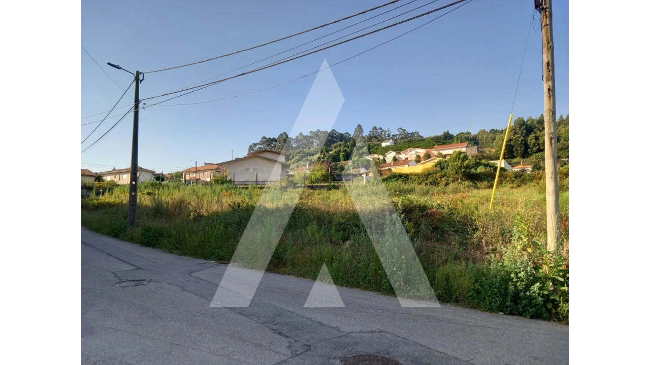 Terreno para Venda em Nogueira da Regedoura Foto 4
