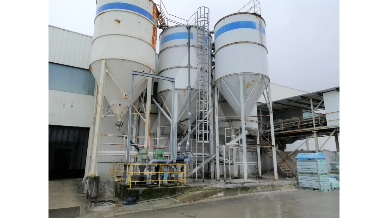 Armazém para Venda em Oiã Foto 2