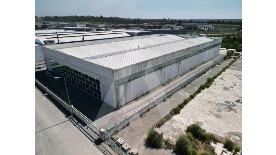 Armazém para Venda em Oiã Foto 7