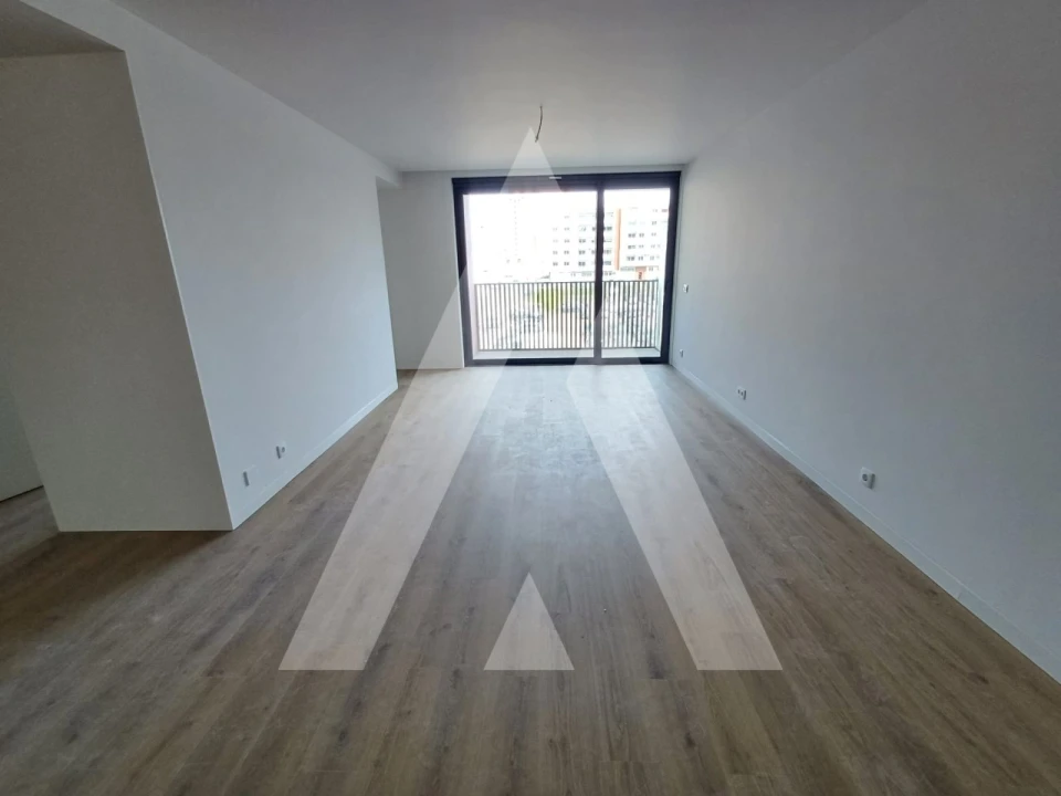 Apartamento T3 para Venda em Glória e Vera Cruz Foto 3