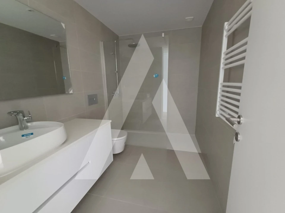 Apartamento T3 para Venda em Glória e Vera Cruz Foto 11