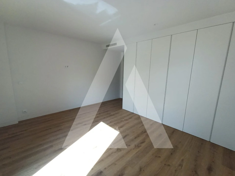 Apartamento T3 para Venda em Glória e Vera Cruz Foto 14
