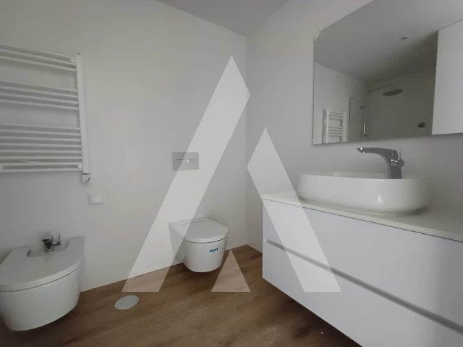 Apartamento T3 para Venda em Glória e Vera Cruz Foto 13