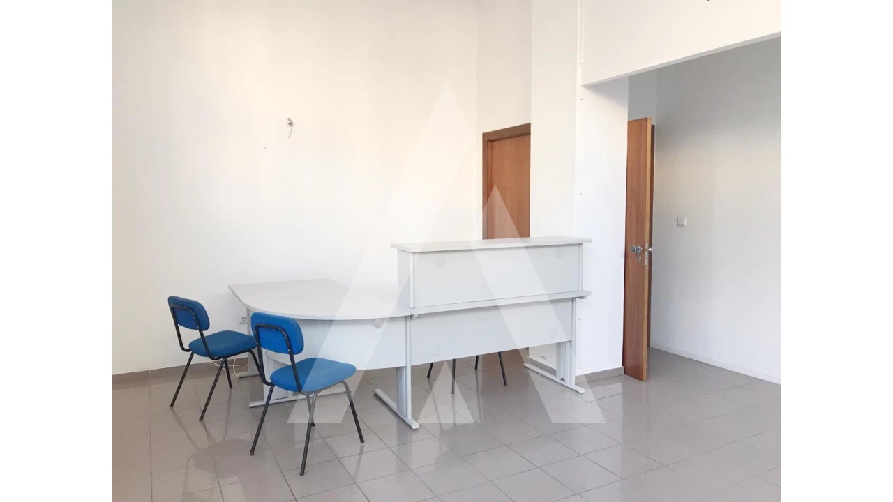 Loja para Venda em Viseu Foto 2