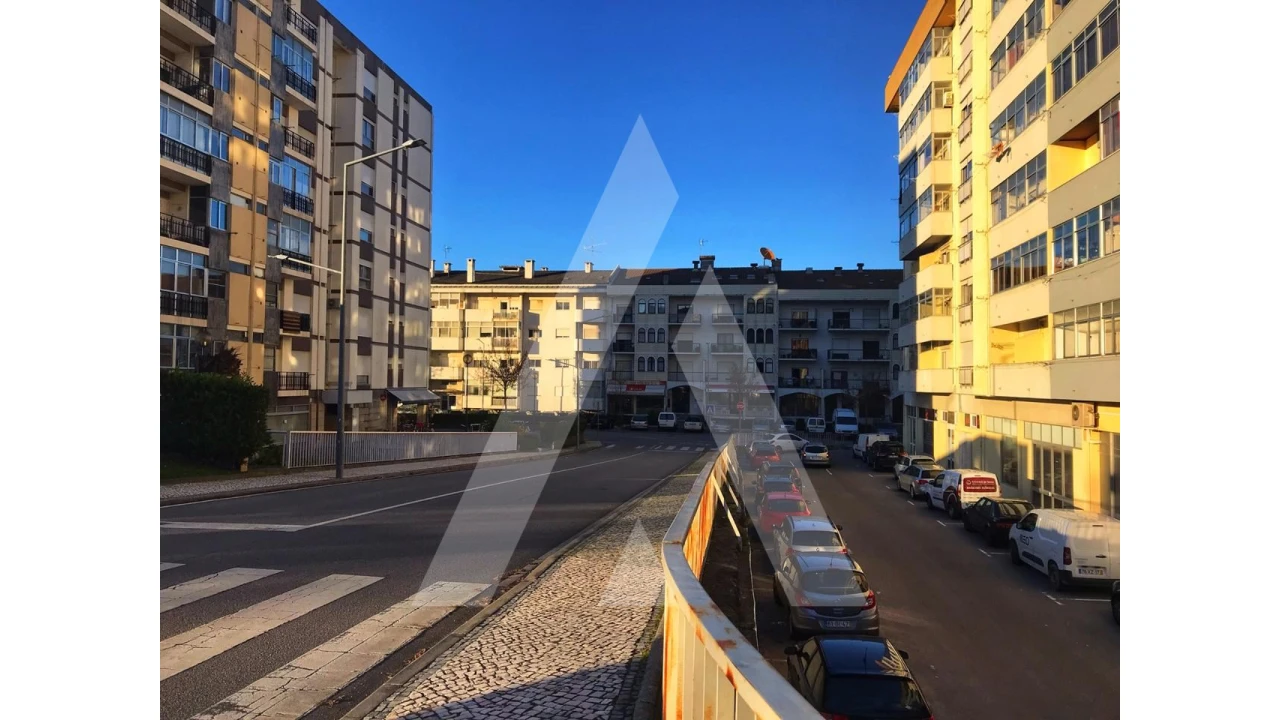 Loja para Venda em Viseu Foto 28