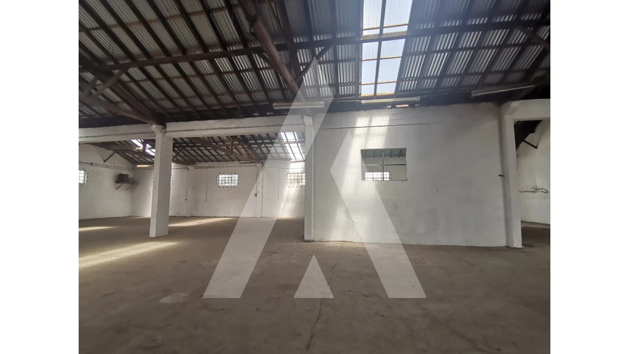 Armazém para Venda em Macinhata do Vouga Foto 10