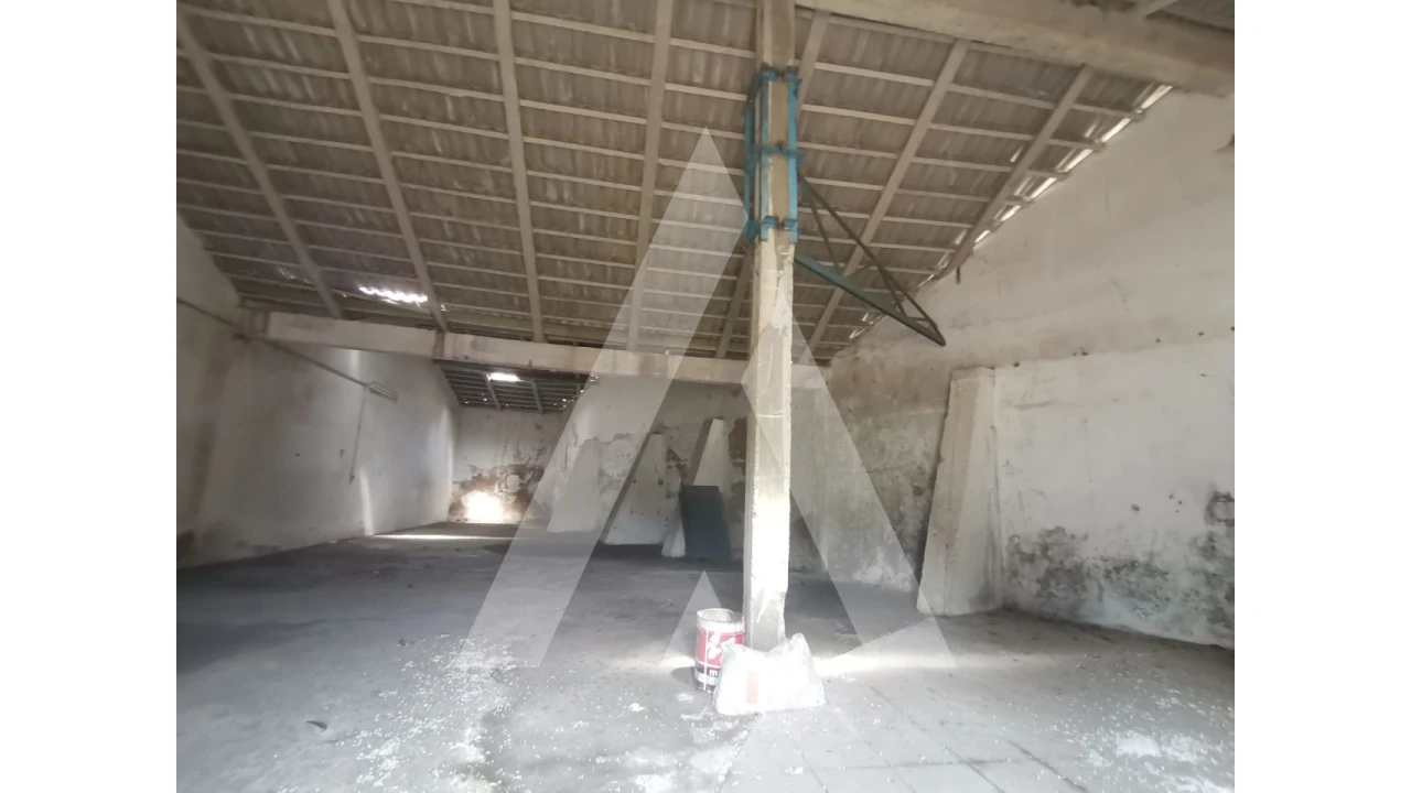 Armazém para Venda em Macinhata do Vouga Foto 15