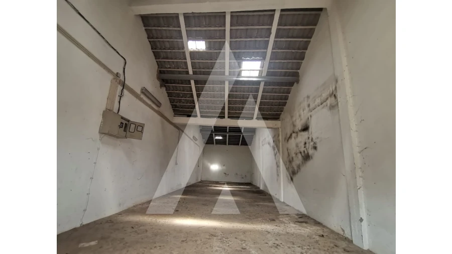 Armazém para Venda em Macinhata do Vouga Foto 13