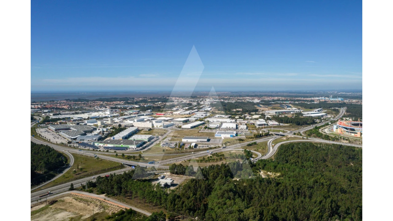 Terreno para Venda em Eixo e Eirol Foto 5