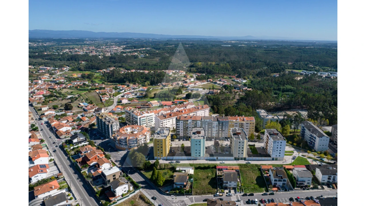 Terreno para Venda em Eixo e Eirol Foto 6