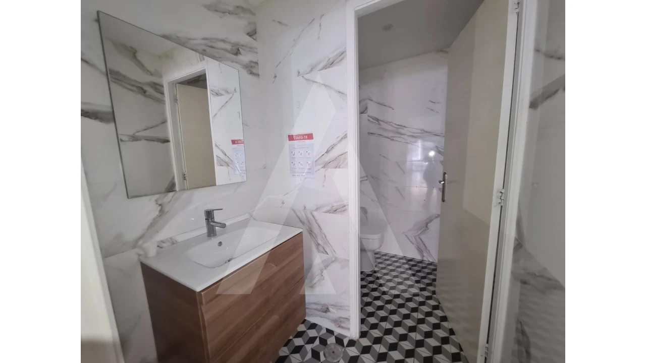 Loja para Venda em Aradas Foto 12