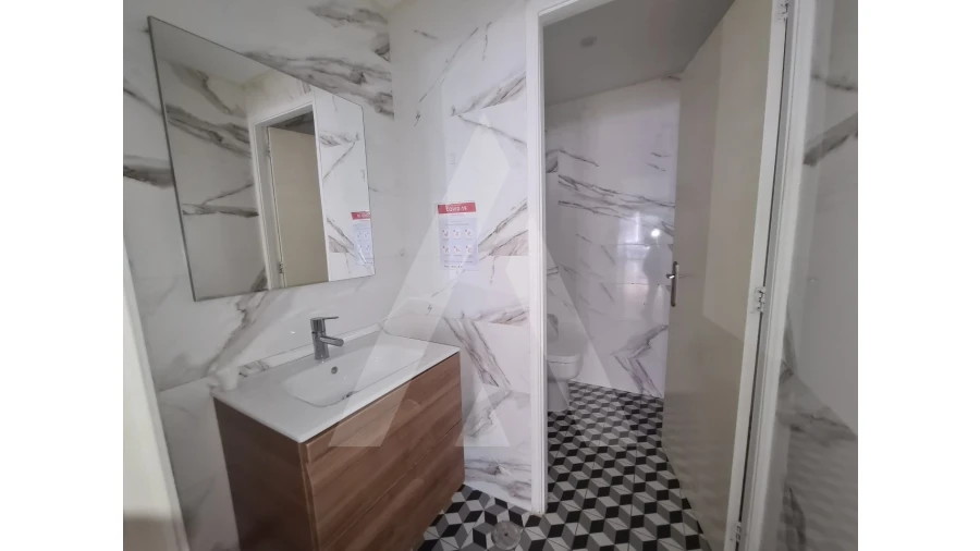 Loja para Venda em Aradas Foto 12