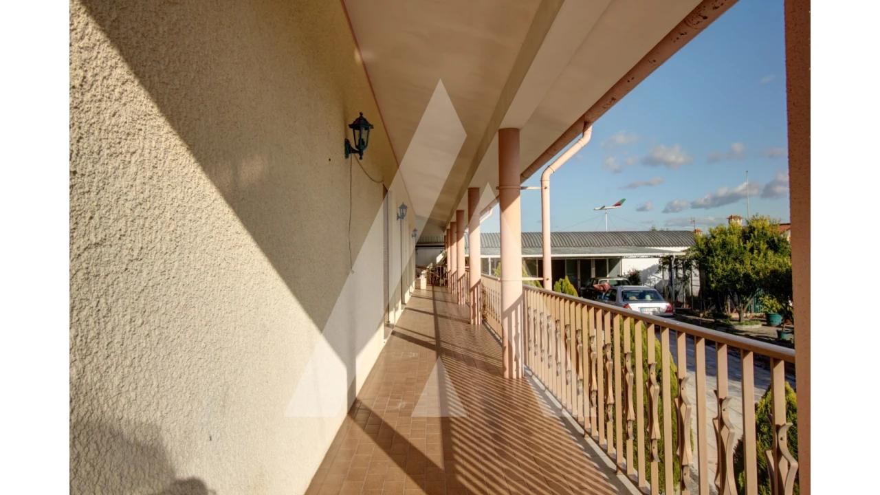 Moradia T6 para Venda em Fermentelos Foto 30