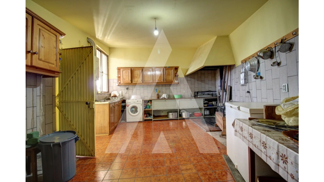 Moradia T6 para Venda em Fermentelos Foto 45