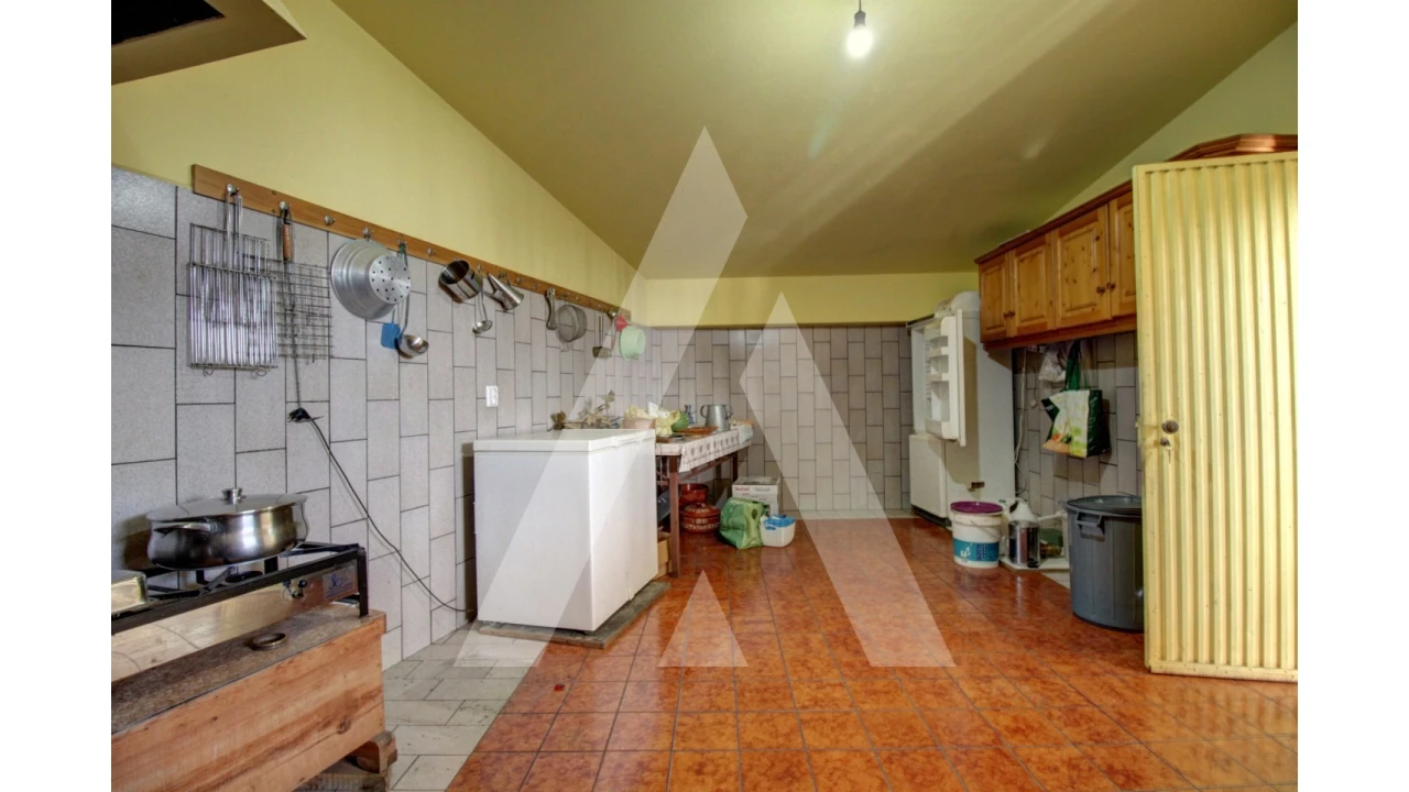 Moradia T6 para Venda em Fermentelos Foto 47