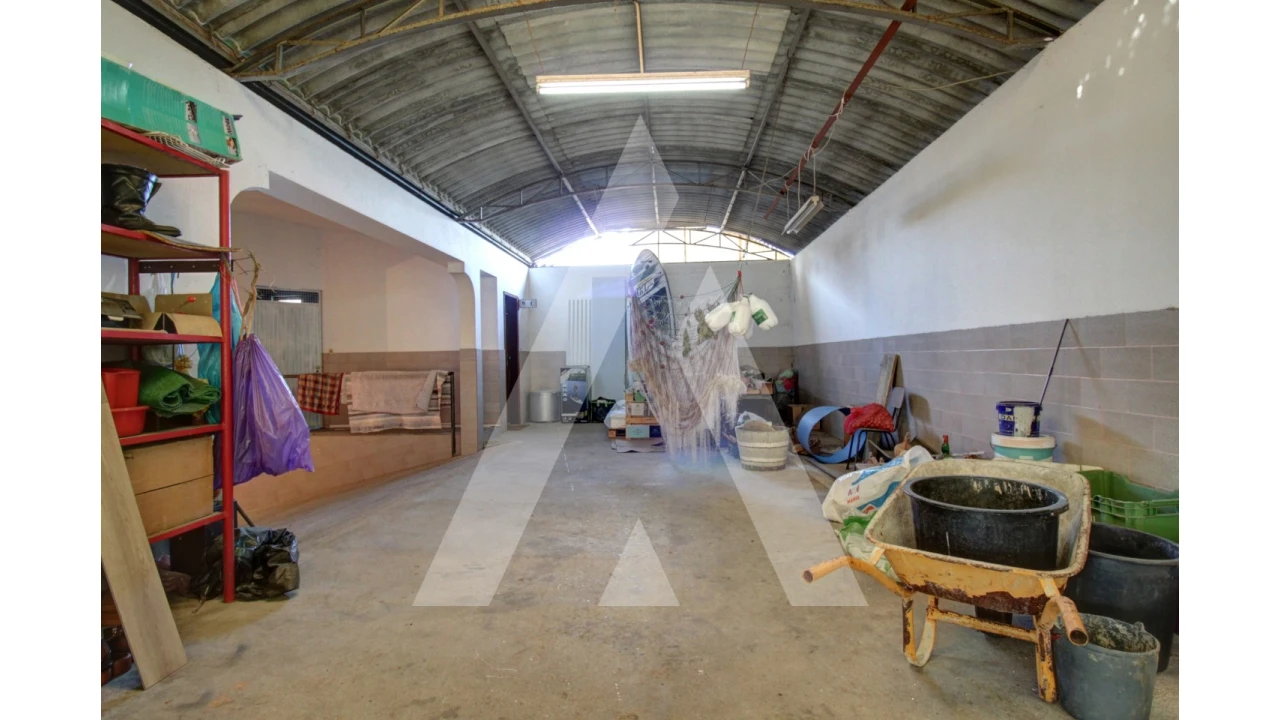 Moradia T6 para Venda em Fermentelos Foto 49