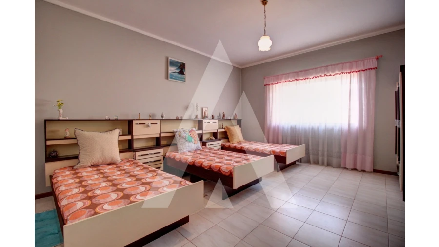 Moradia T6 para Venda em Fermentelos Foto 25