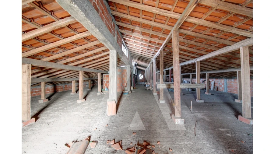 Moradia T6 para Venda em Fermentelos Foto 36