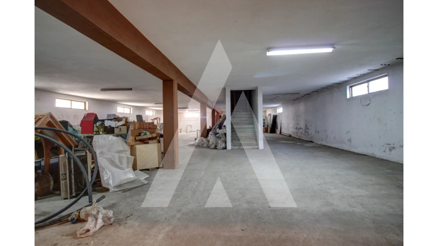 Moradia T6 para Venda em Fermentelos Foto 52