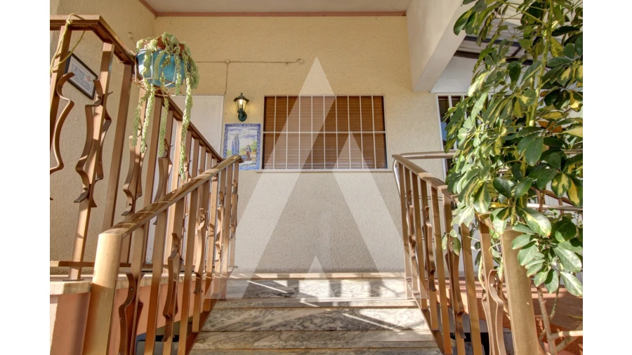 Moradia T6 para Venda em Fermentelos Foto 68