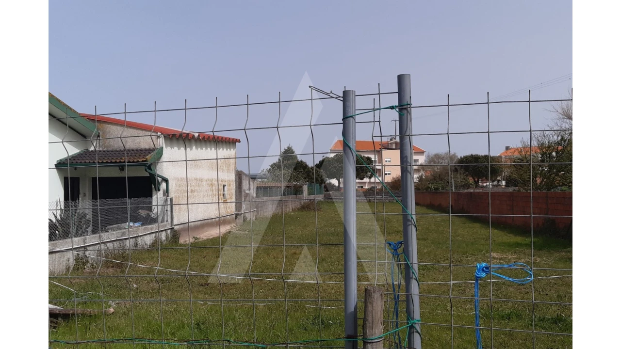 Terreno para Venda em Gafanha da Nazaré Foto 1