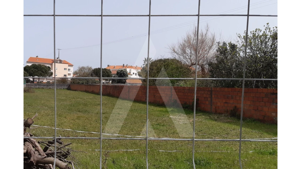 Terreno para Venda em Gafanha da Nazaré Foto 3