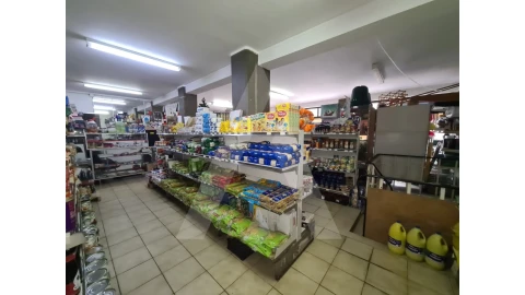 Negócio para Cedência de Quotas em Glória e Vera Cruz