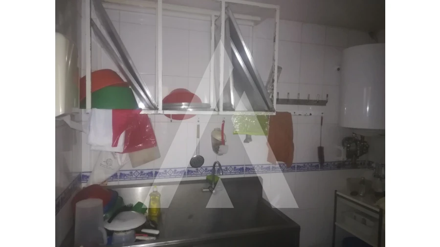 Negócio para Venda em Avelãs de Caminho Foto 5