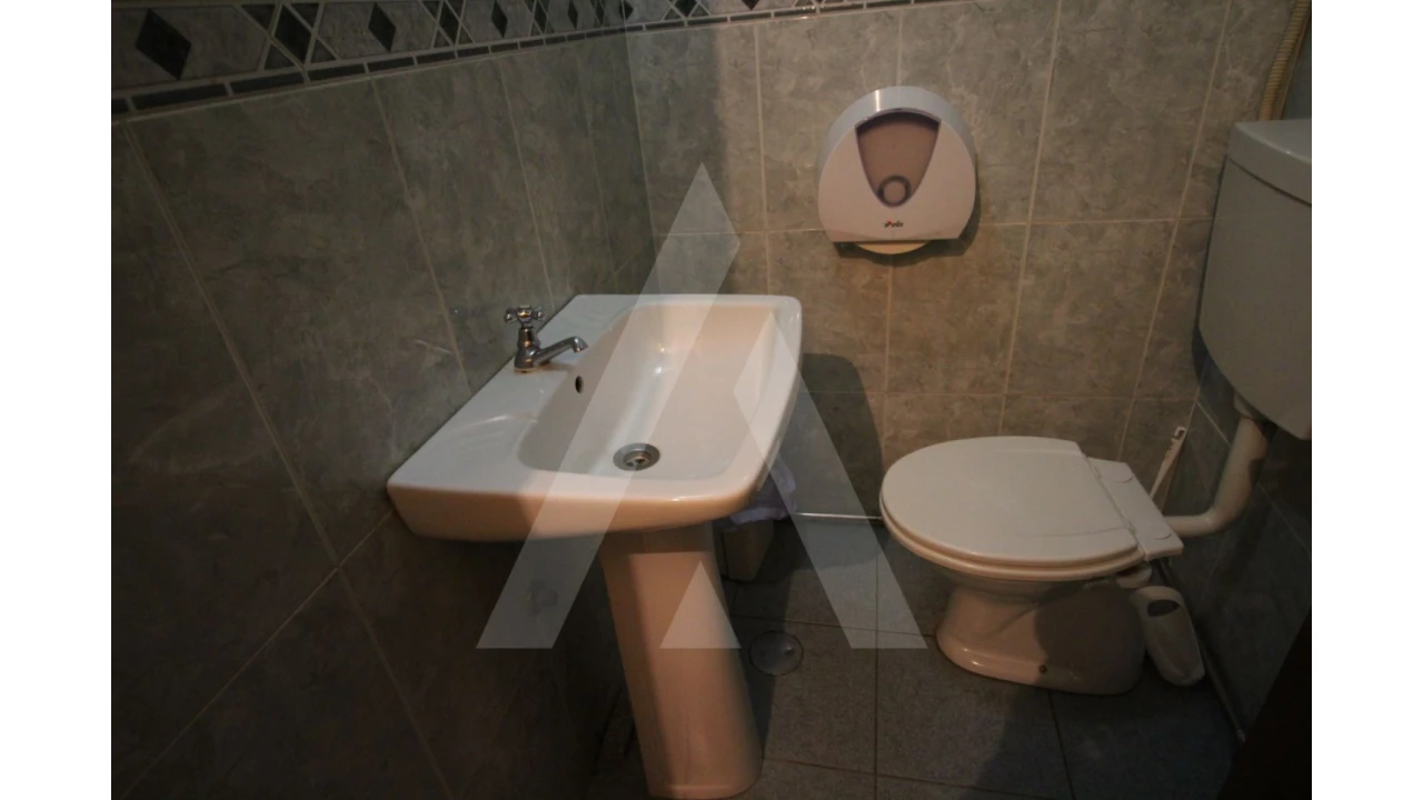 Negócio para Venda em Aguada de Cima Foto 9