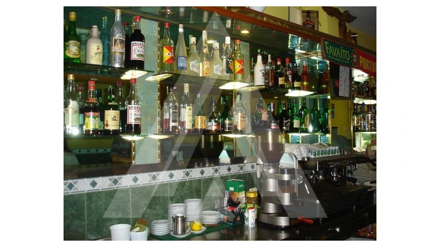 Negócio para Venda em Aguada de Cima Foto 3