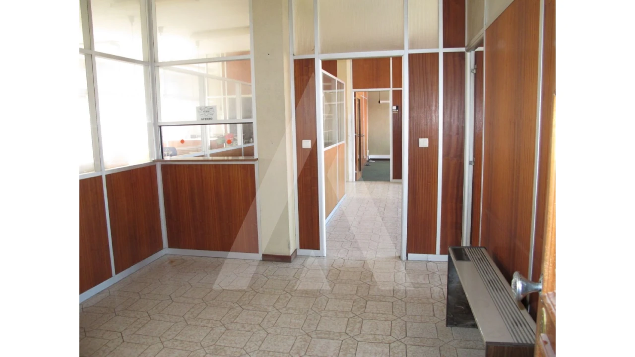 Escritório para Arrendamento em Esgueira Foto 2