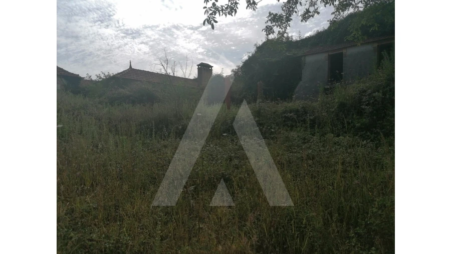 Terreno para Venda em Alquerubim Foto 1