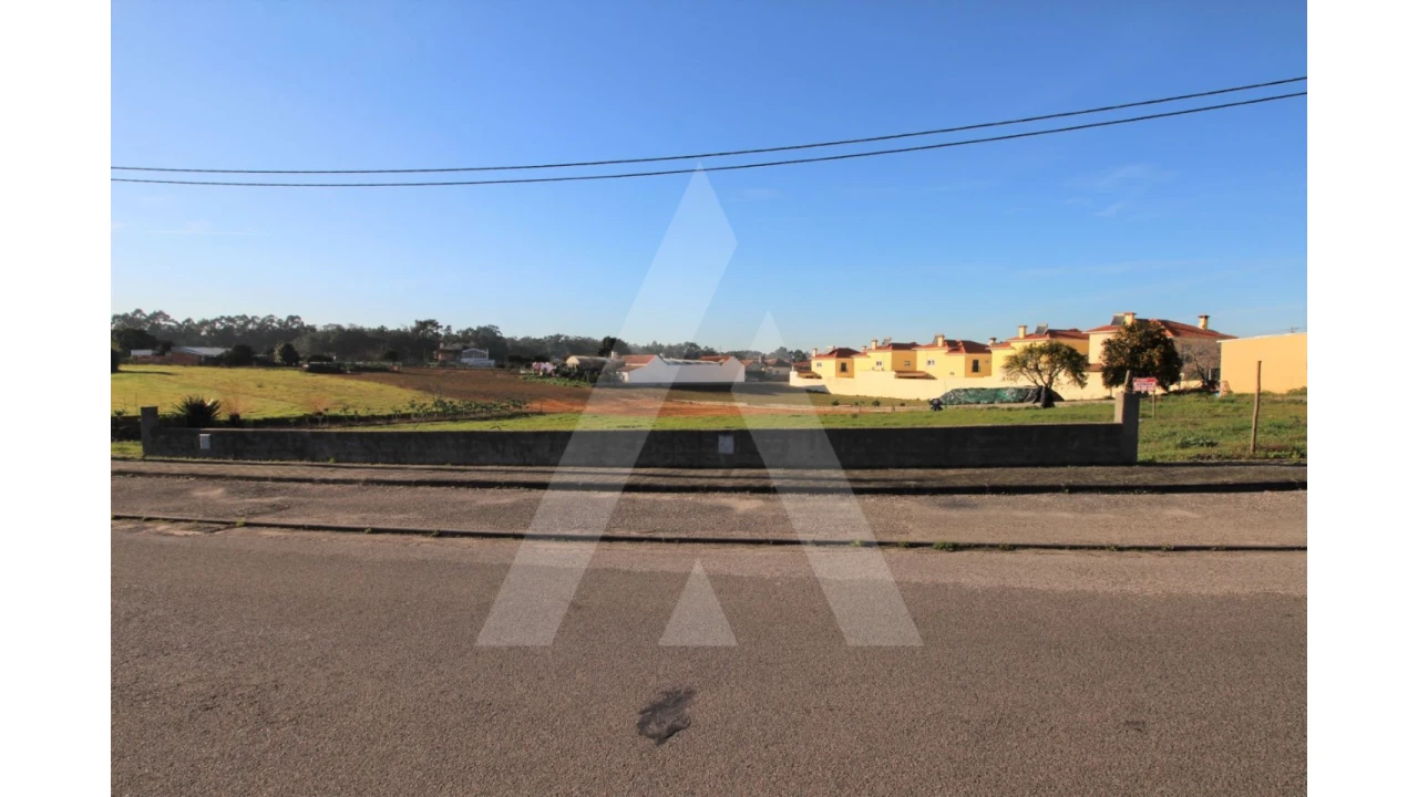 Terreno para Venda em Ouca Foto 2