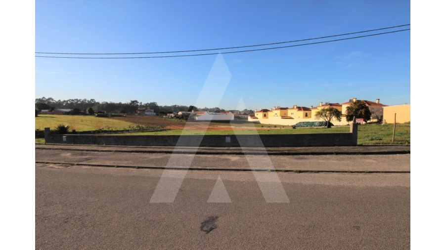 Terreno para Venda em Ouca Foto 2