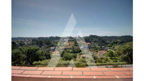 Moradia T6 para Venda em Águeda e Borralha