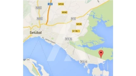 Terreno para Venda em Sado