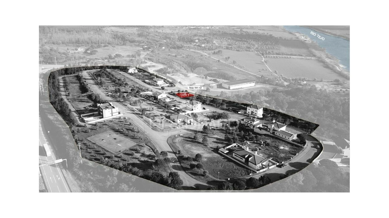 Terreno para Venda em Constancia Foto 14