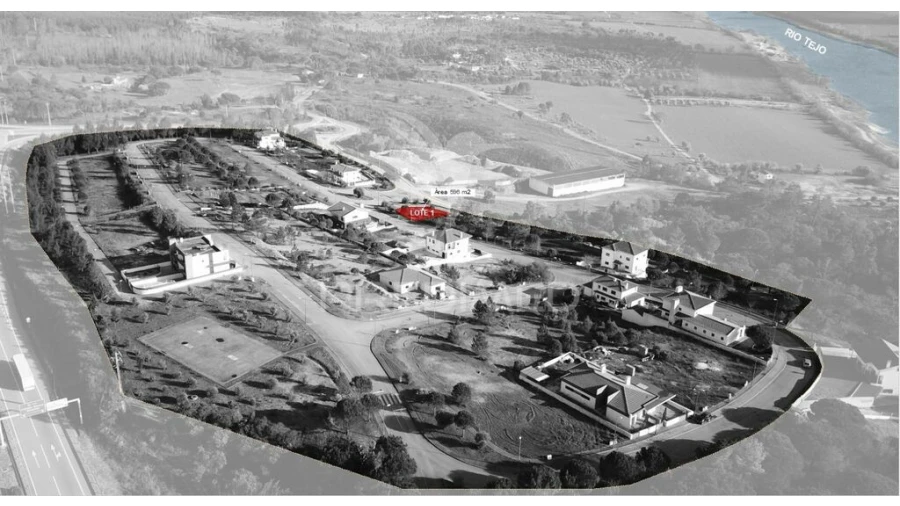 Terreno para Venda em Constancia Foto 14