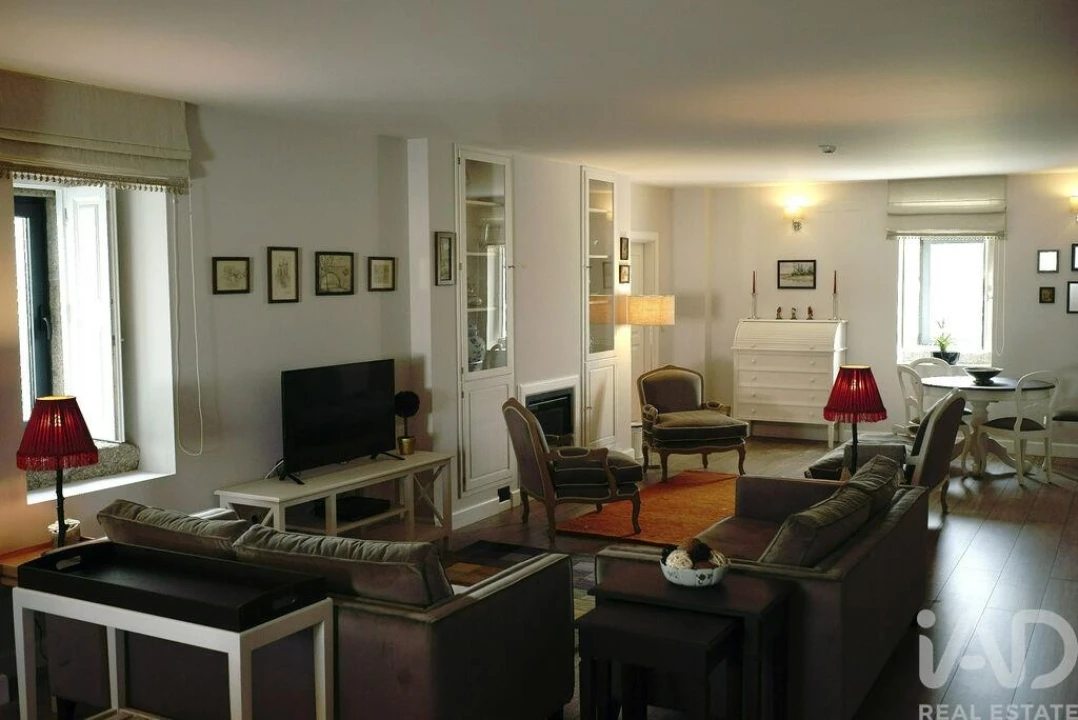 Moradia T9 para Venda em Figueira de Castelo Rodrigo Foto 13