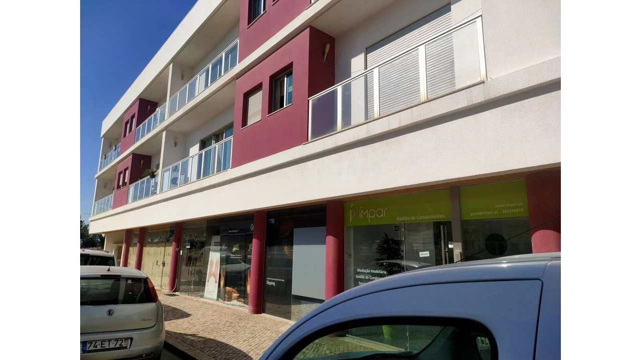 Loja para Venda em Guia Foto 1