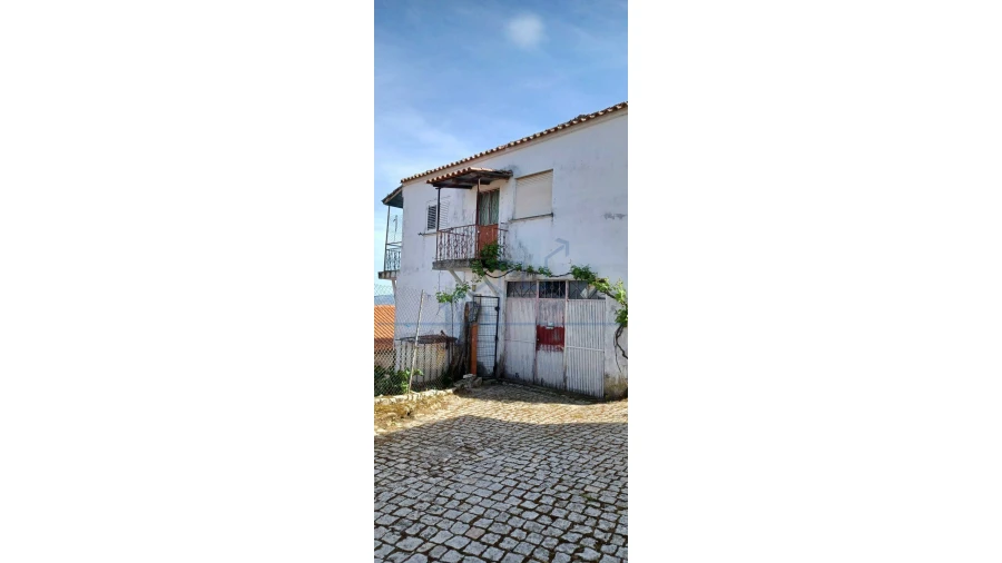 Moradia T3 para Venda em Cabeça Boa Foto 2