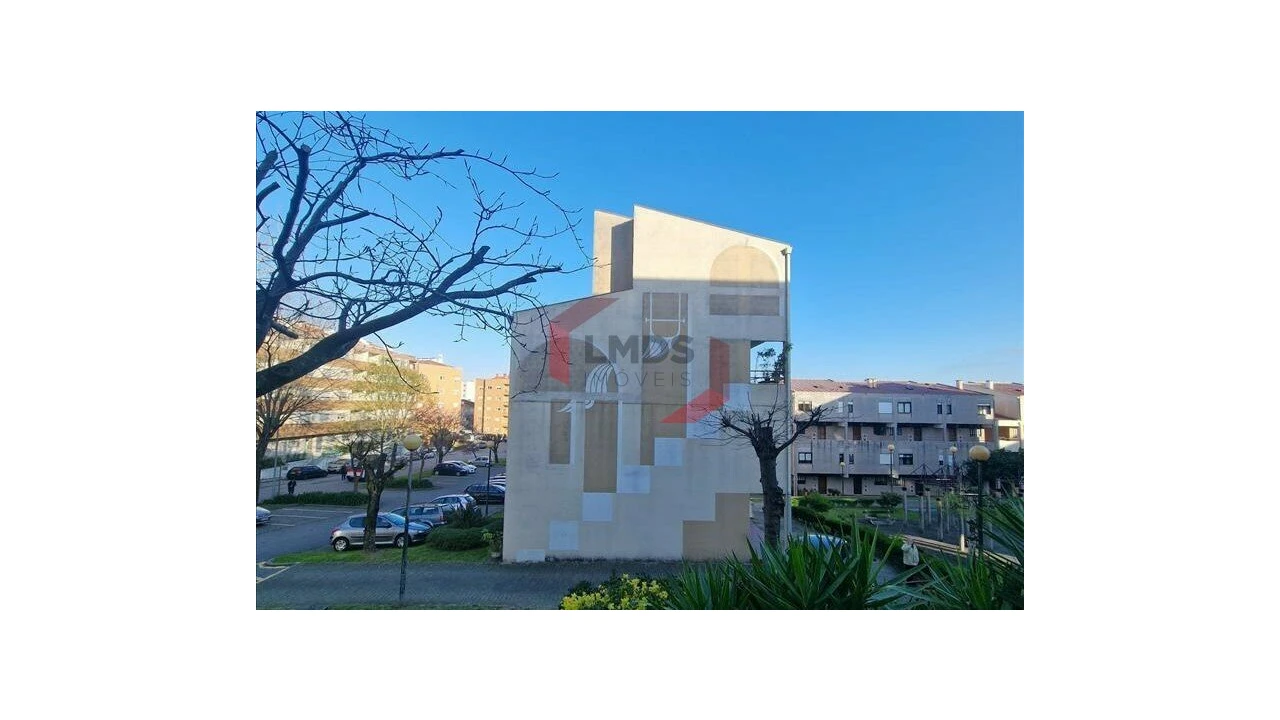 Apartamento T3 para Venda em Rio Tinto Foto 1