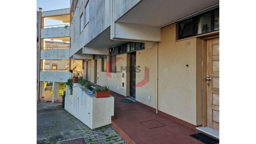 Apartamento T3 para Venda em Rio Tinto Foto 2