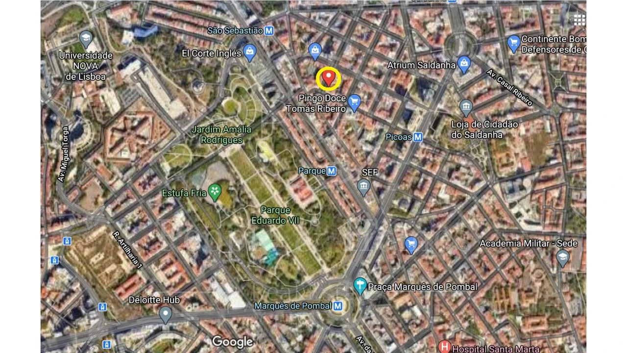 Apartamento T4 para Arrendamento em Avenidas Novas Foto 35