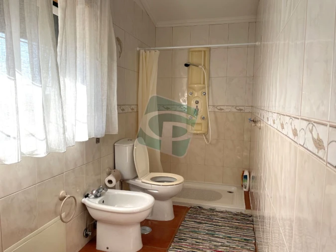 Moradia T5 para Venda em Alcoentre Foto 26