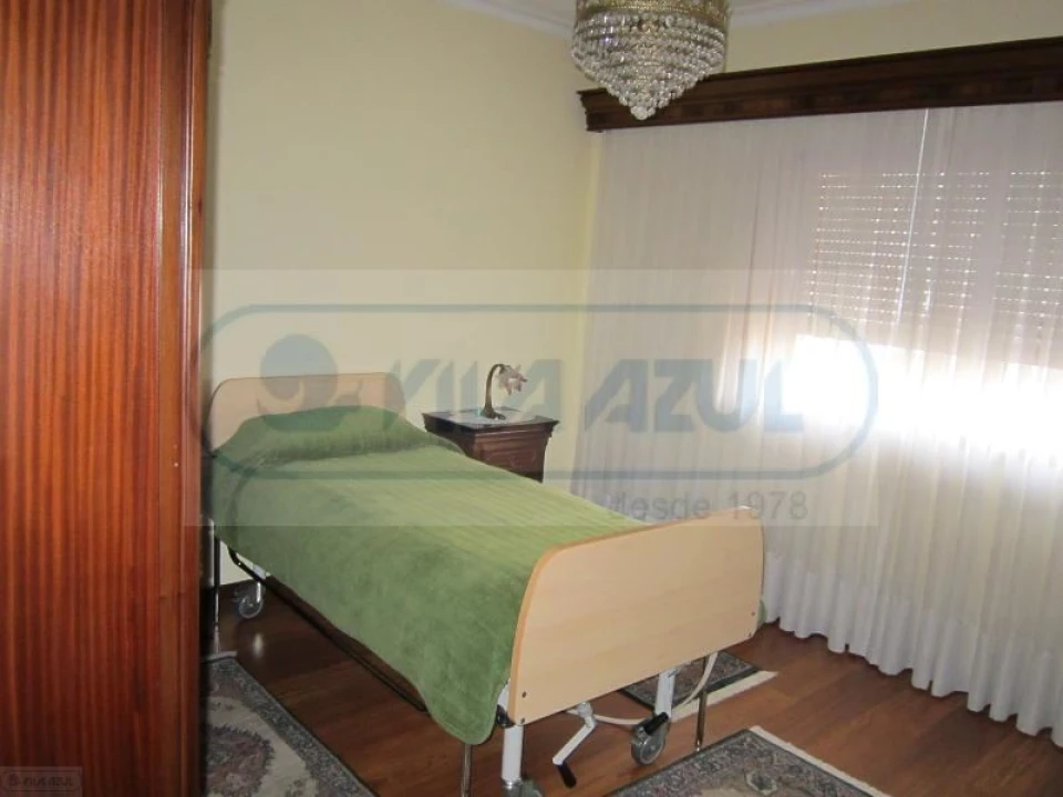 Moradia T4 para Venda em Alfena Foto 9