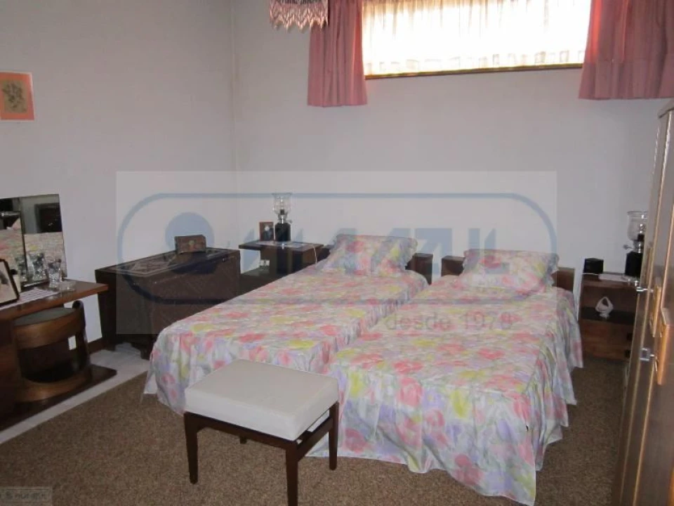 Moradia T4 para Venda em Alfena Foto 13