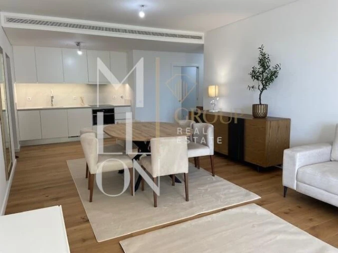 Apartamento T6 para Venda em São Martinho Foto 7