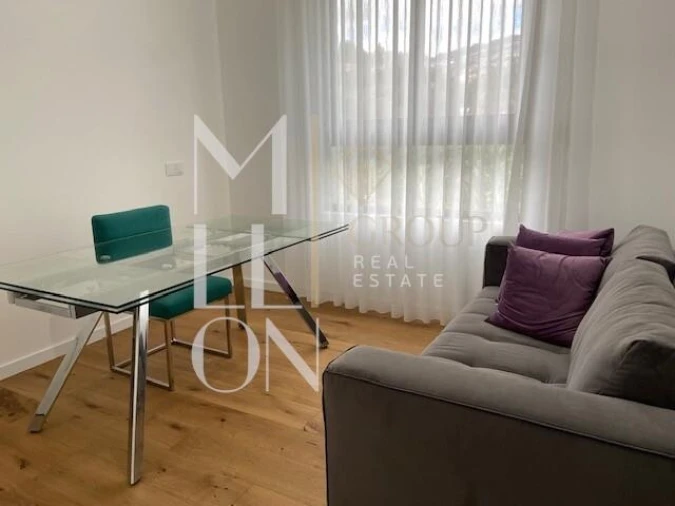Apartamento T6 para Venda em São Martinho Foto 5