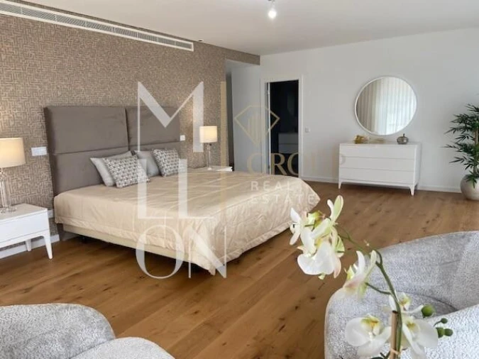 Apartamento T6 para Venda em São Martinho Foto 10